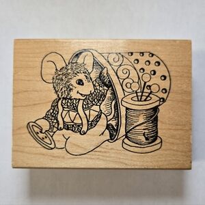 Wooden Mouse Stamp with Sewing Design - Excellent Condition